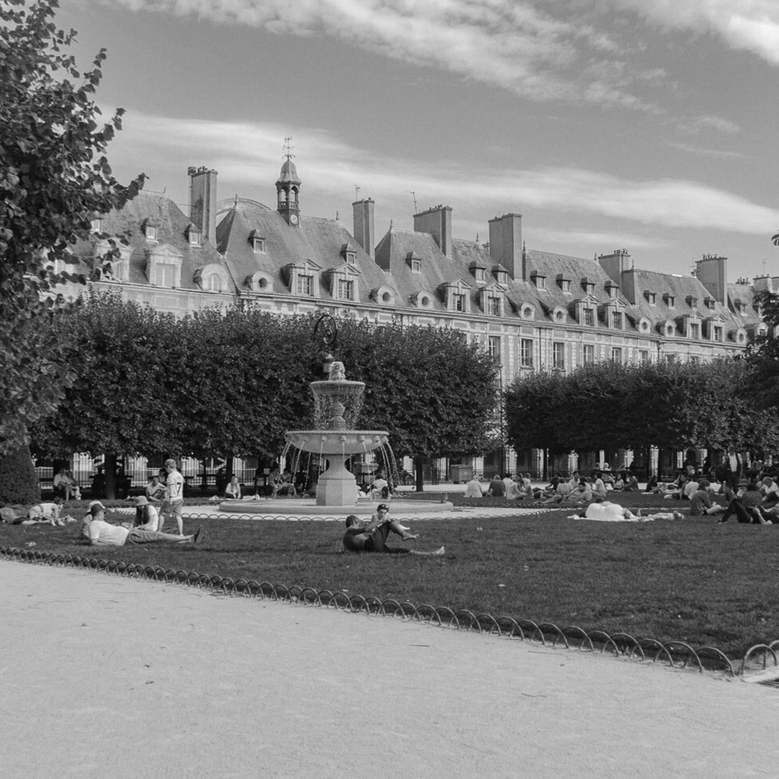 Premiere Peau atelier between Paris and Deauville