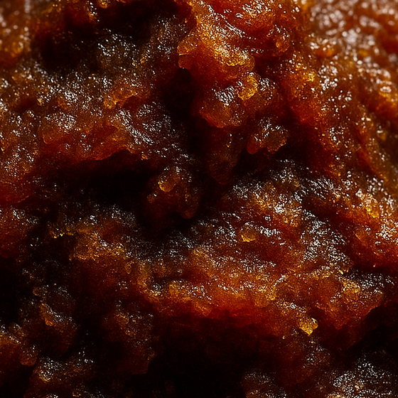 Propolis perfume ingredient